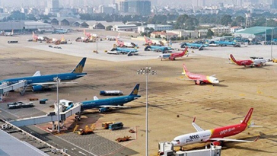 Thị trường hàng không: Khốc liệt ngay cả ngoài đường băng