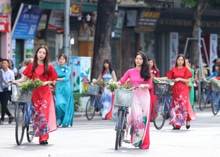 Hà Nội tổ chức nhiều hoạt động văn hóa nhân kỷ niệm 65 năm Ngày Giải phóng Thủ đô