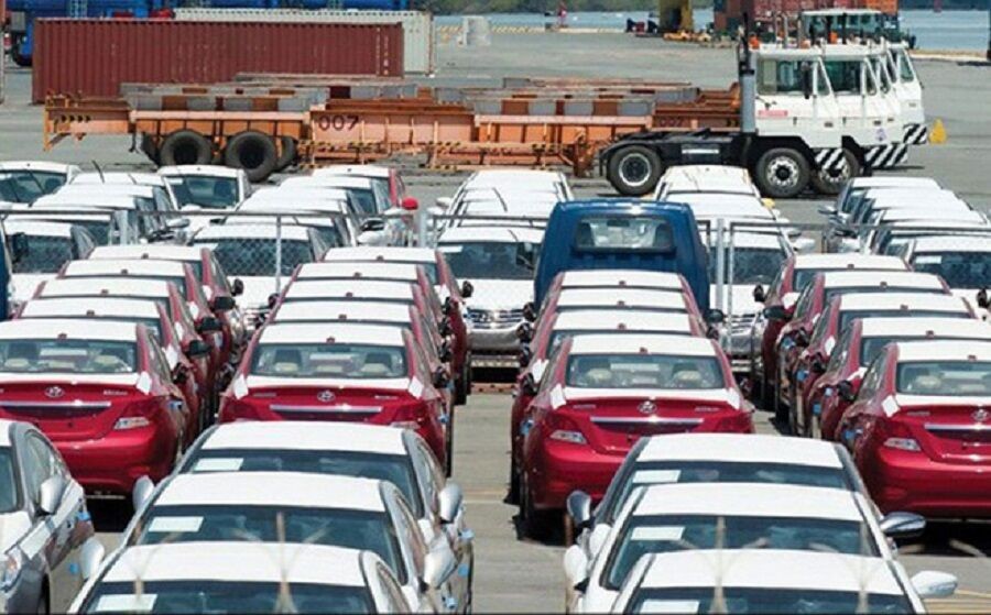 Lượng ô tô nguyên chiếc nhập khẩu gấp 3 lần so với năm ngoái