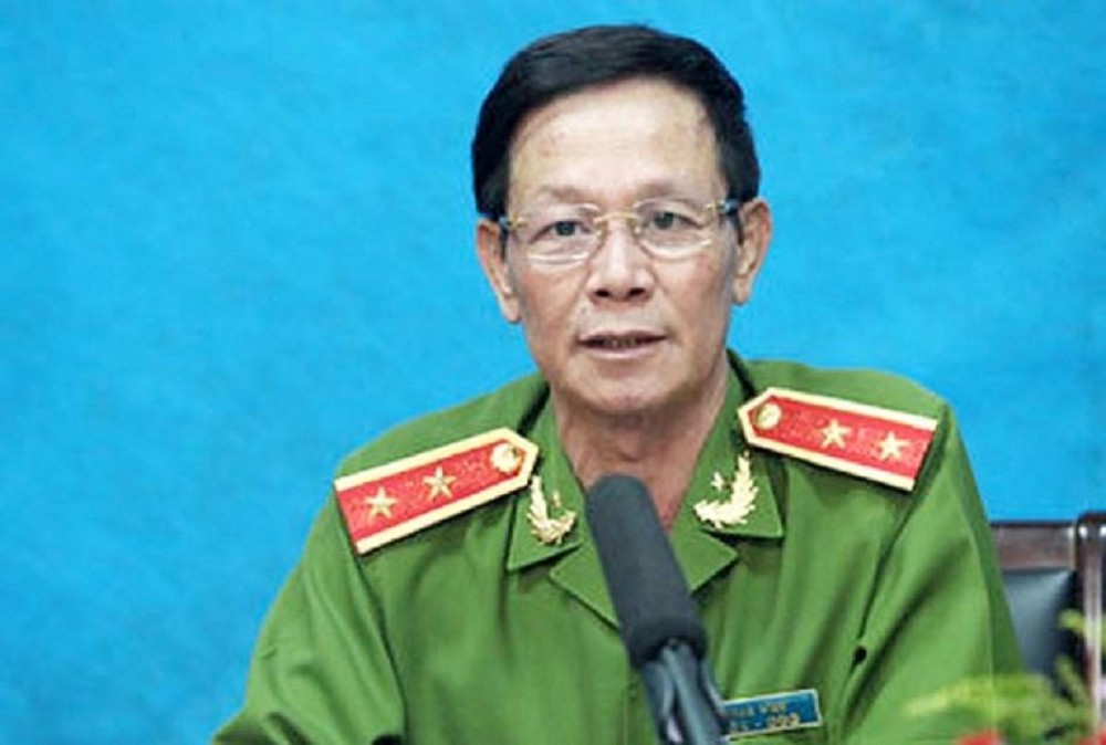 Cựu trung tướng Phan Văn Vĩnh nhập viện trước ngày bị xét xử