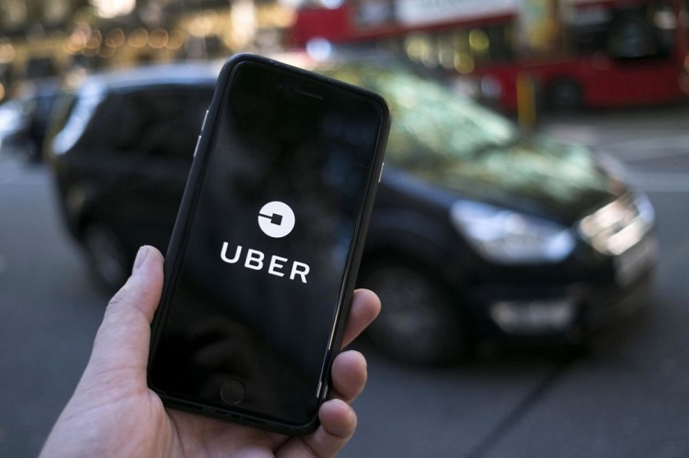 Bộ Công an đề nghị không kéo dài thời gian thí điểm Uber, Grab