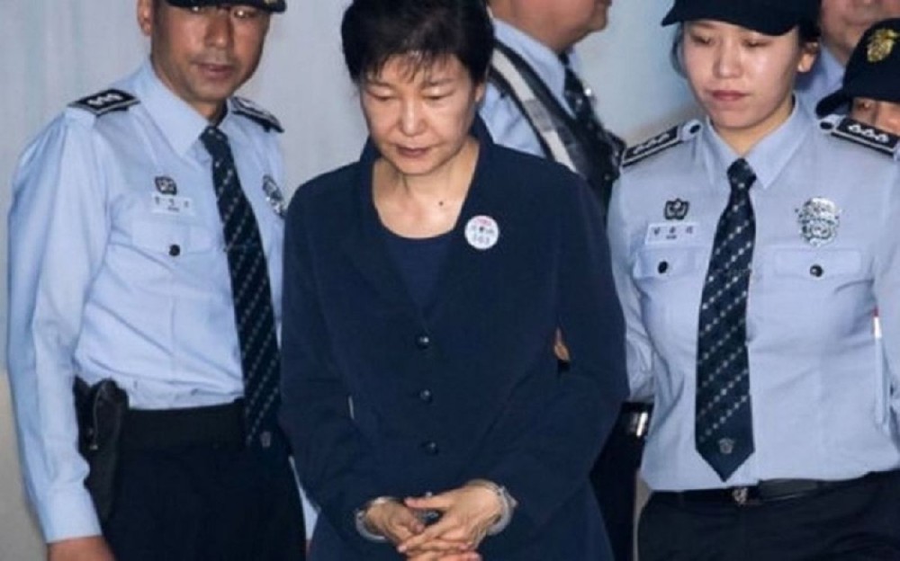 Cựu tổng thống Hàn Quốc bị đề nghị mức án 30 năm tù
