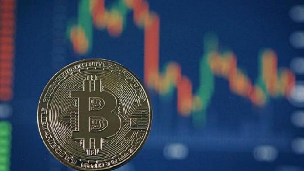 Giá Bitcoin vẫn duy trì trong khoảng 10.000 USD