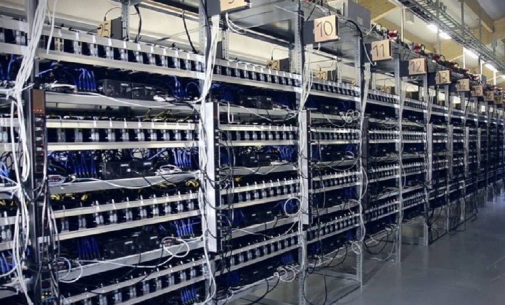 600 “trâu cày” Bitcoin bị trộm tại Iceland