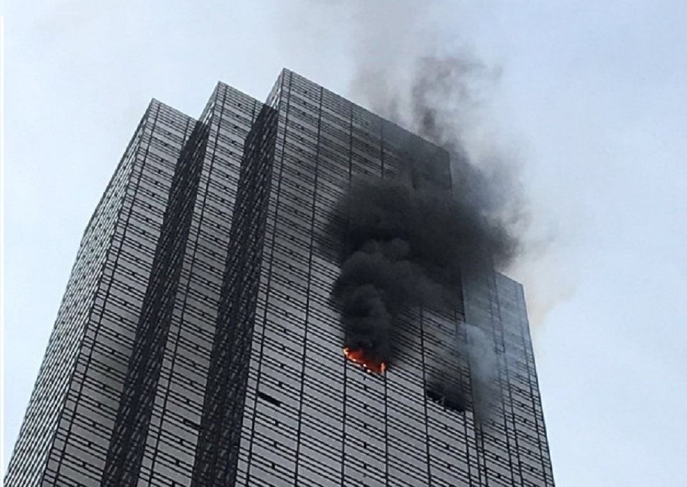 Tháp Trump bốc cháy một người tử vong