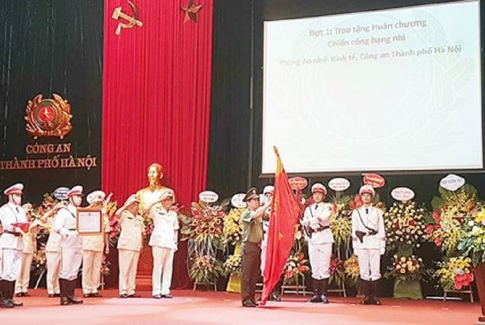 An ninh kinh tế CATP Hà Nội vinh dự đón nhận danh hiệu cao quý