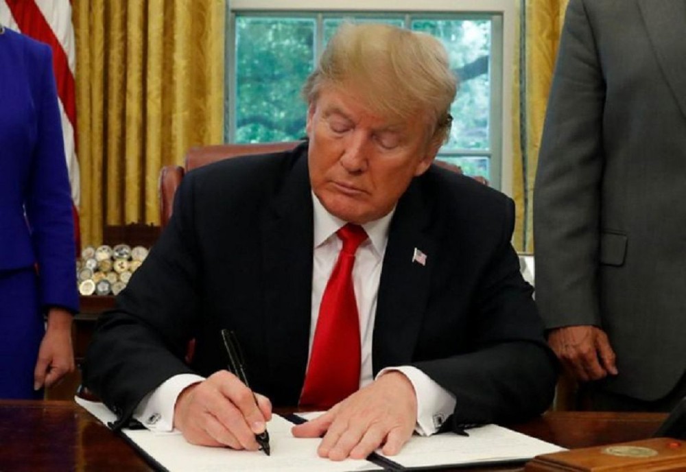 Trump ký sắc lệnh ngừng chia cắt gia đình nhập cư ở biên giới