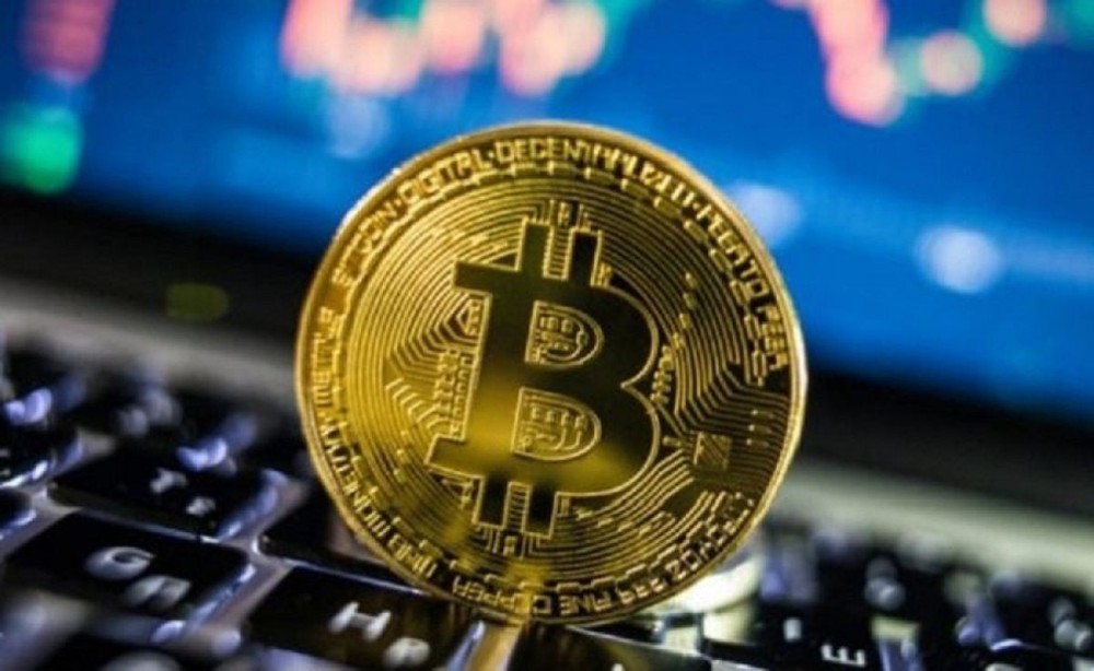Giá bitcoin hôm nay 18/7: Bitcoin bật tăng thêm 12% lên mức 7.421 USD