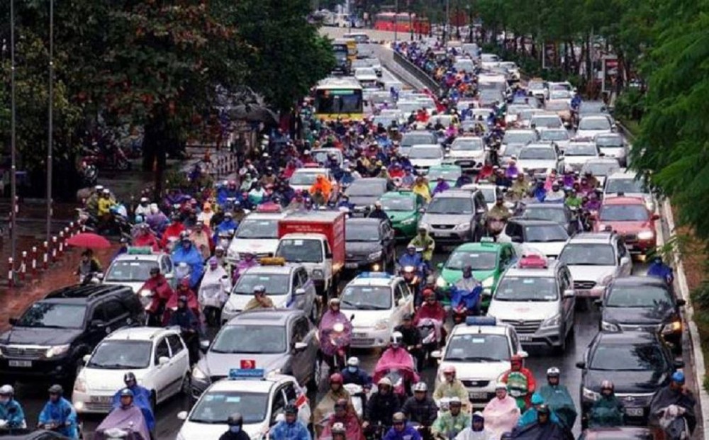 Mua ô tô ở Hà Nội: Trong chán ngoài thèm