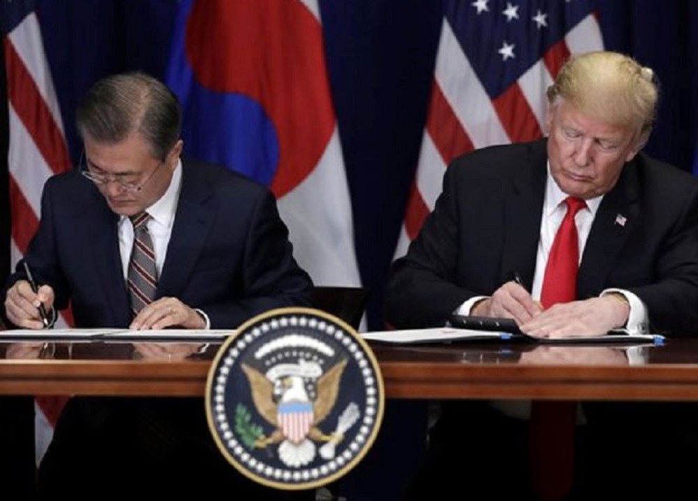 Mỹ và Hàn Quốc ký kết lại thỏa thuận thương mại tự do