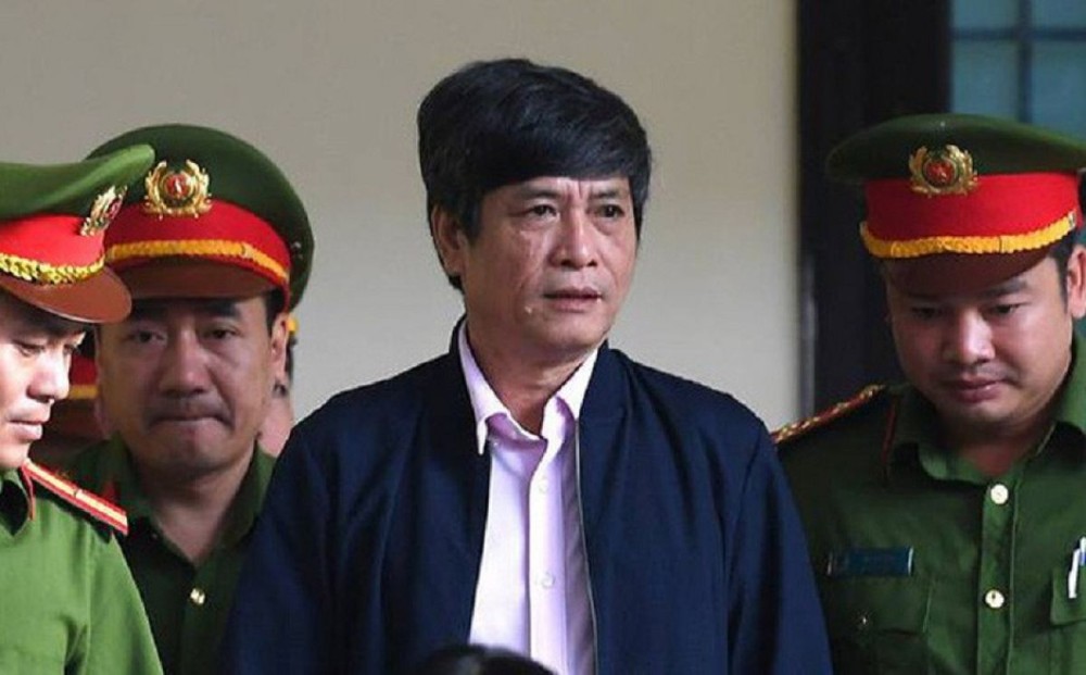 Vụ án đánh bạc nghìn tỷ: Cựu Cục trưởng C50 Nguyễn Thanh Hóa bất ngờ nhận tội