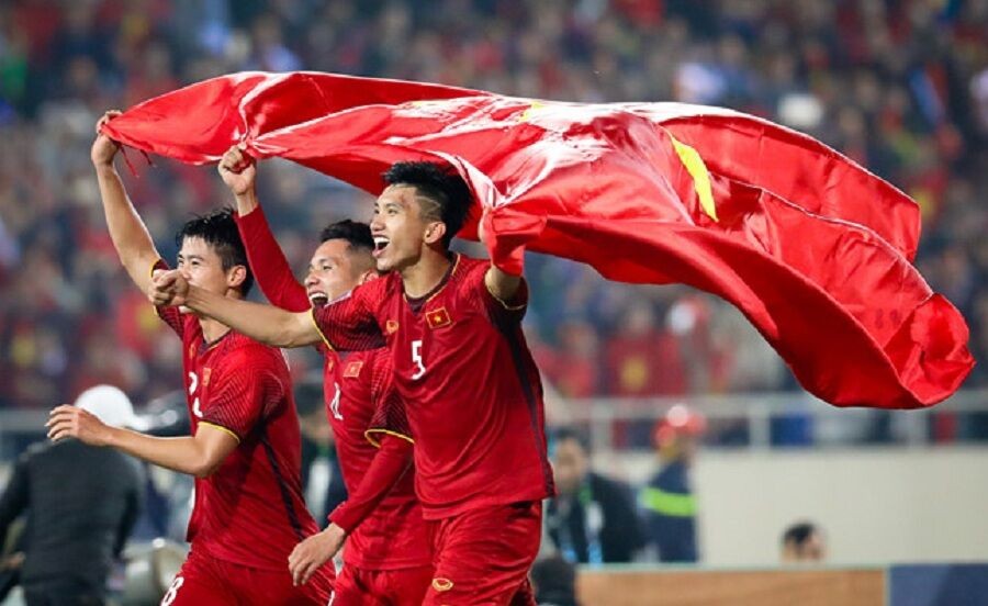 Tổng thống Hàn Quốc chúc mừng đội tuyển bóng đá quốc gia Việt Nam