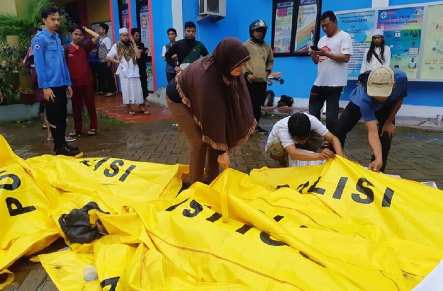 Sóng thần tại Indonesia, ít nhất 168 người thiệt mạng