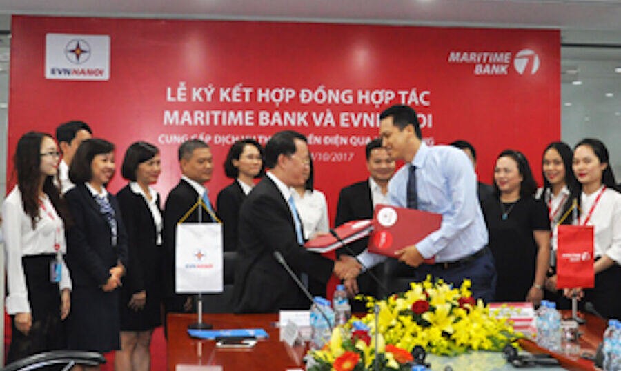 Người dân ở Hà Nội có thể nộp tiền điện qua Maritime Bank