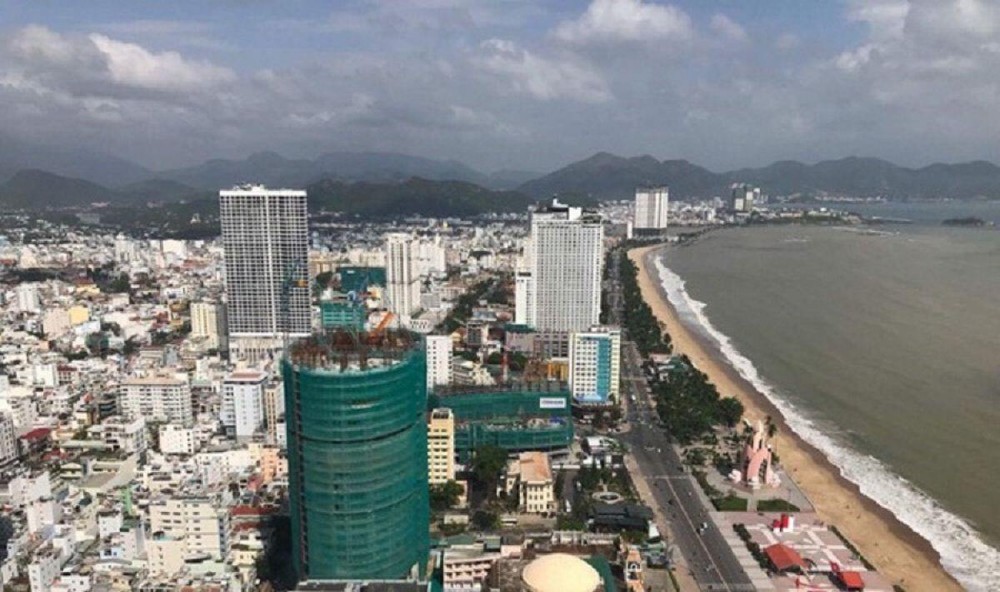 Lạ lùng chuyện nhà thầu xây dựng số 1 Việt Nam Coteccons và chủ đầu tư dự án Panorama Nha Trang "đấu tố" nhau