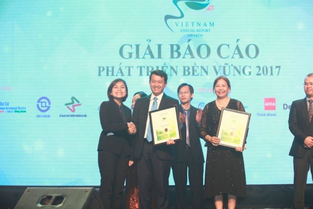 Bảo Việt đạt quán quân cuộc Bình chọn Báo cáo thường niên xuất sắc nhất 2017
