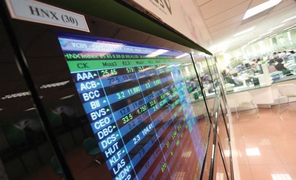 Giao dịch cổ phiếu trên HNX đạt hơn 1.100 tỷ đồng/phiên trong tháng 3