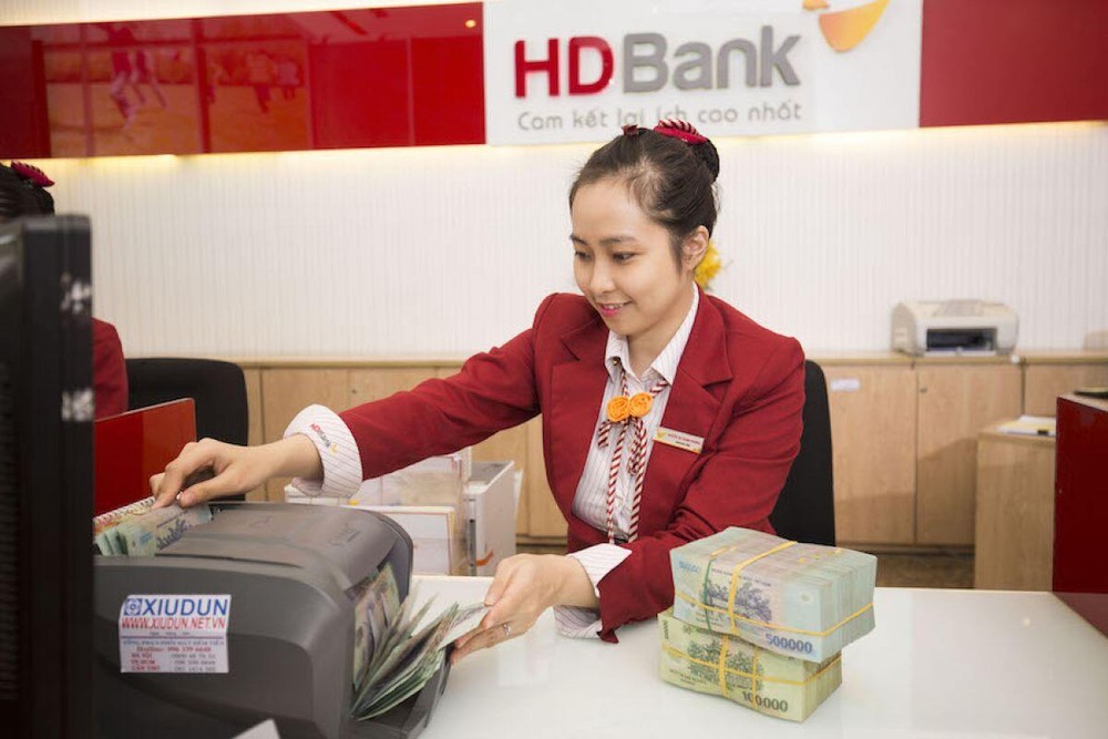 HDbank tặng thêm 0,7%/năm lãi suất tiết kiệm cho khách hàng trẻ
