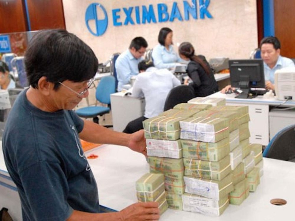 Eximbank khuyến cáo khách hàng không ký khống chứng từ rút tiền