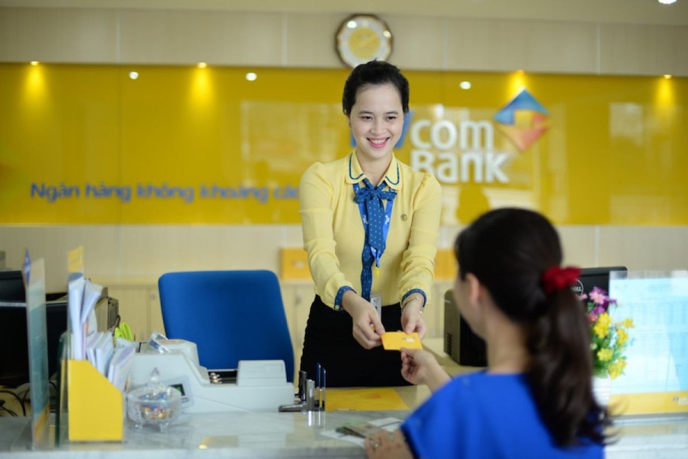 Thẻ PVcomBank Mastercard nhân 3 lợi ích cho khách hàng