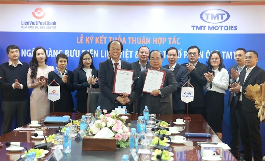 LienvietPostbank hợp tác hỗ trợ tài chính vay mua xe ô tô TMT