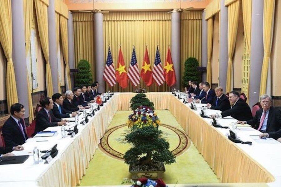 Bên lề thượng đỉnh Mỹ -Triều: Doanh nghiệp Việt – Mỹ ký kết các thương vụ tỷ đô
