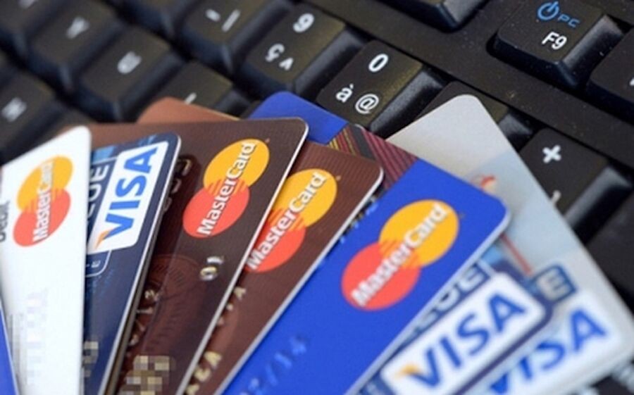 Thẻ tín dụng: Bao nhiêu là đủ?