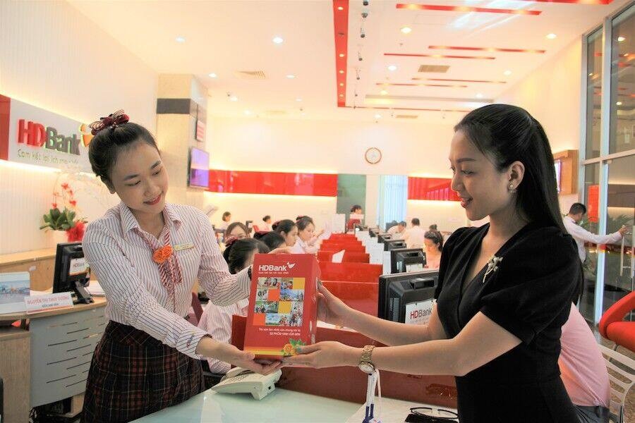 HDBank tặng quà xinh cho bé ngày Quốc tế thiếu nhi 1-6