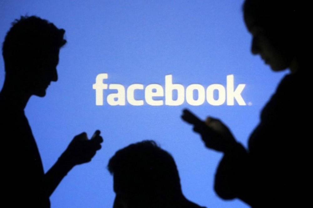 Cổ phiếu Facebook mất gần 40 tỷ USD vốn hóa sau nghi vấn lộ thông tin người dùng