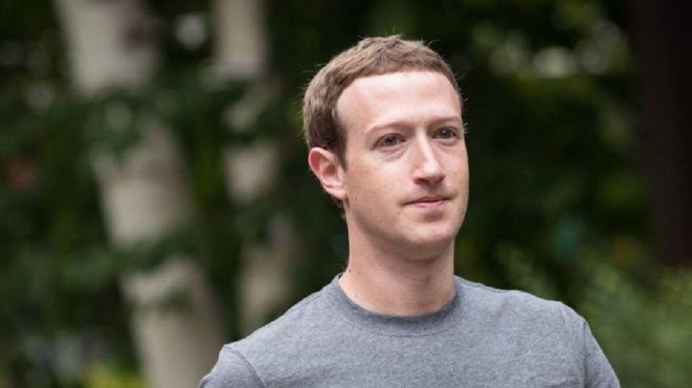 Mark Zuckerberg cam kết khắc phục niềm tin người dùng Facebook