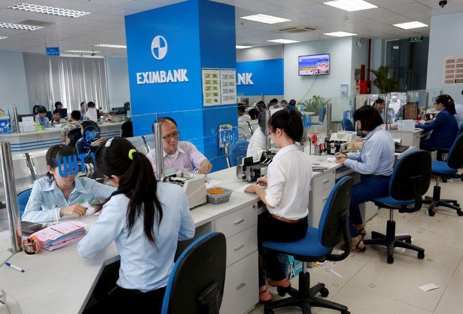 Eximbank “ngụp lặn” trong nợ xấu tại VAMC