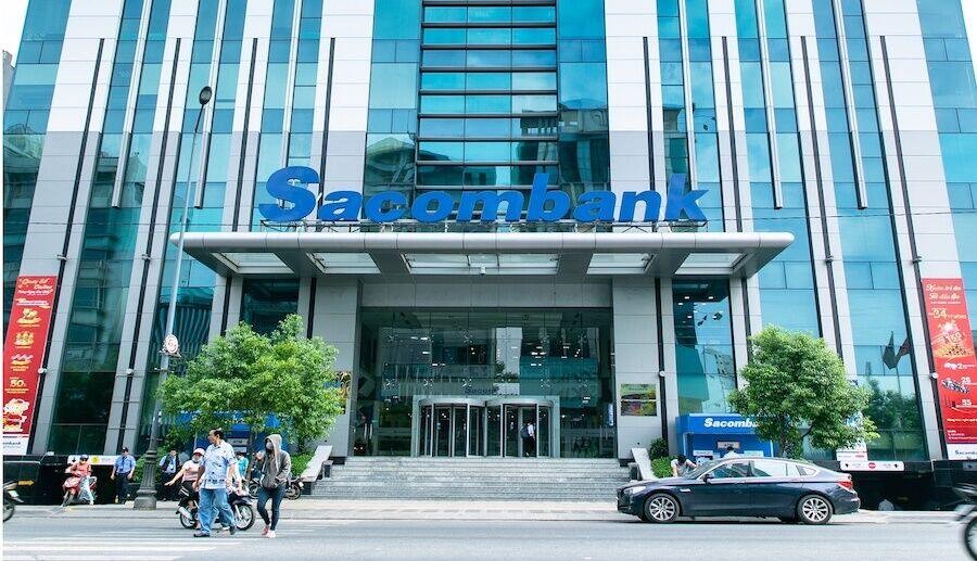 Sacombank tiếp tục rao bán "đất vàng"