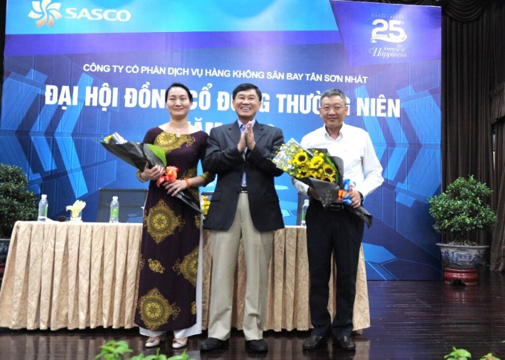 Vợ chồng “Vua hàng hiệu” Johnathan Hạnh Nguyễn chuẩn bị nhận gần 90 tỷ cổ tức tại Sasco