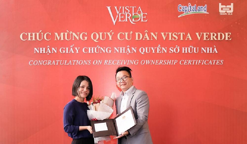 CapitaLand Việt Nam trao “sổ hồng” cho cư dân Vista Verde