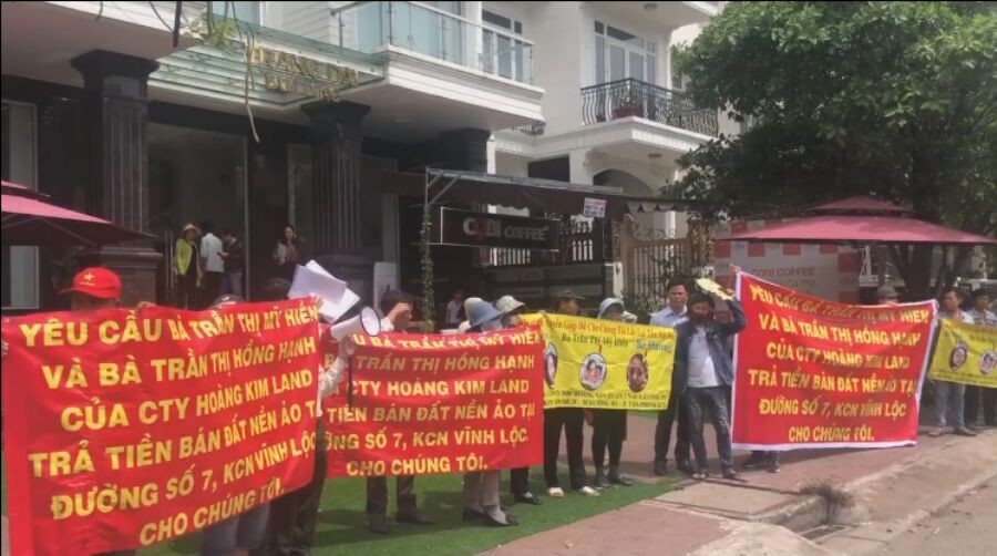Hàng chục khách hàng vây Công ty Hoàng Kim Land đòi tiền