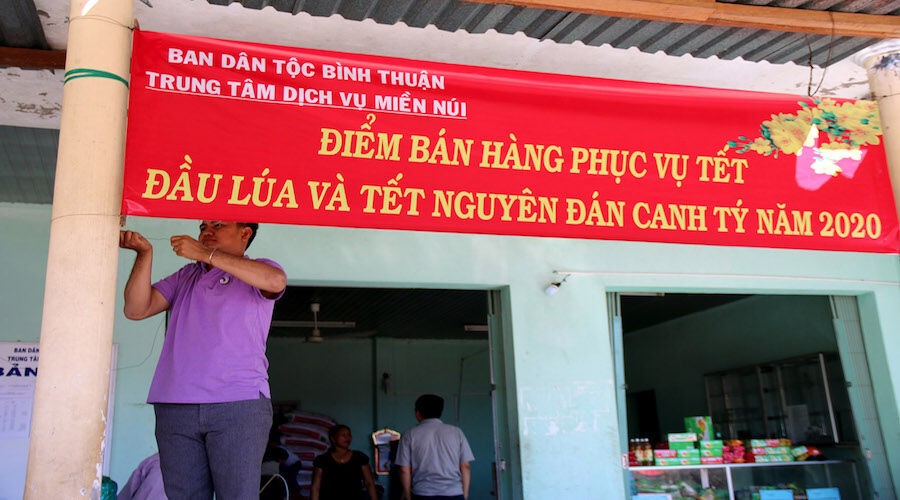 Bình Thuận: Đưa hàng bình ổn giá phục vụ Tết người dân vùng cao