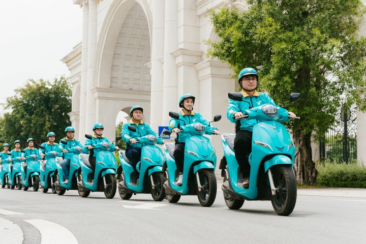 Dịch vụ đặt xe máy điện Xanh SM Bike chính thức đón khách tại Hà Nội từ hôm nay 14/8.