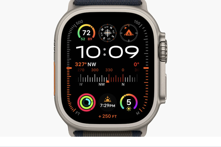 Apple Watch Ultra 2 ra mắt với thiết kế không đổi, chip S9 hoàn toàn mới, độ sáng lên tới 3000 nits.