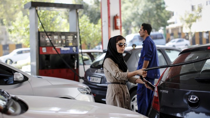 Iran là quốc gia có giá xăng dầu rẻ nhất thế giới