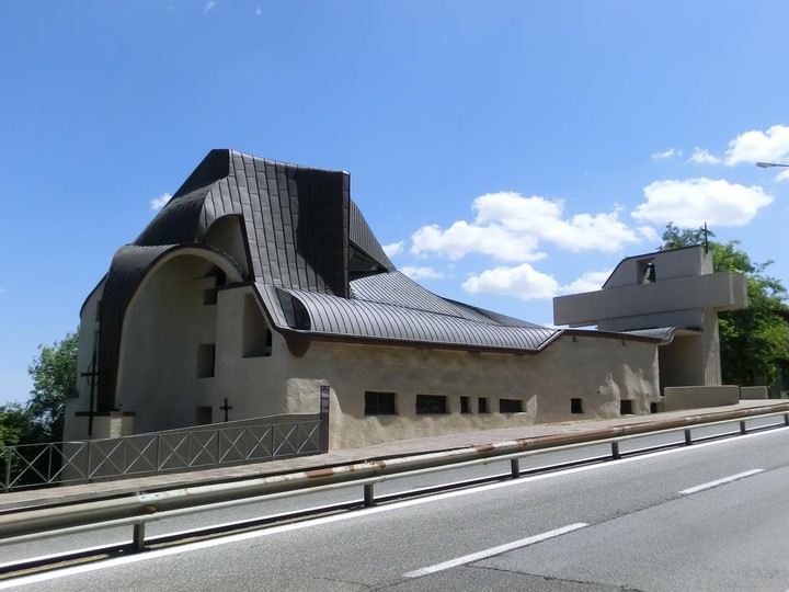 Chiêm ngưỡng những nhà thờ châu Âu mang kiến trúc "có một không hai"
