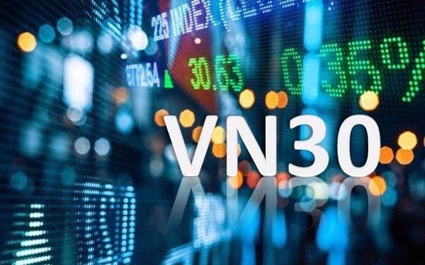 SHB và SSB thay thế NVL và PDR trong rổ VN30, BVH rời nhóm VNFinLead