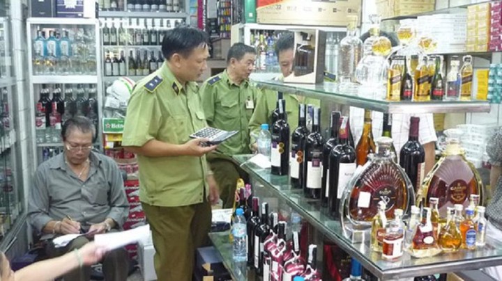 Hà Nội: Đẩy mạnh kiểm soát hoạt động kinh doanh rượu