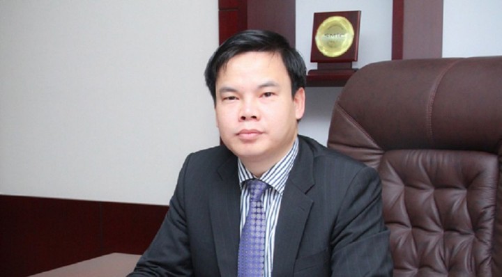 Ông Lê Đình Vinh không đủ cơ sở để bổ nhiệm làm hiệu trưởng Đại học Luật Hà Nội